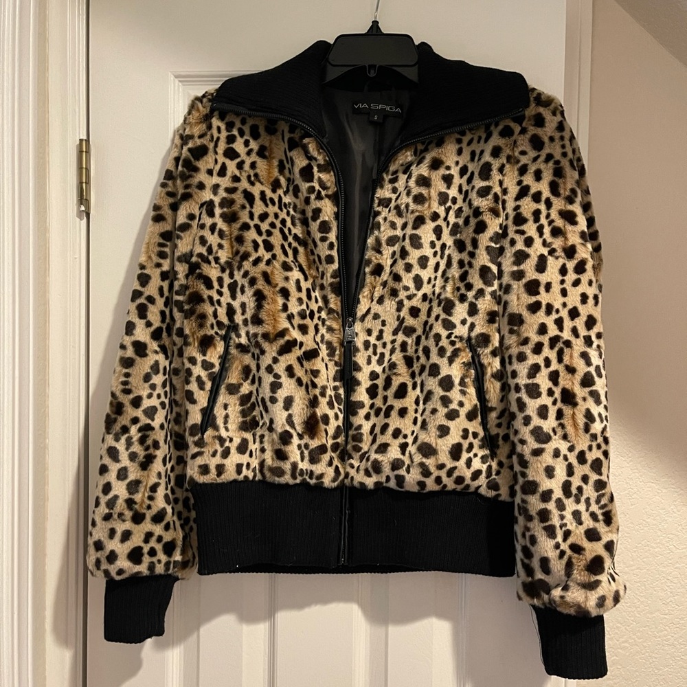 Via Spiga Faux fur bomber style jacket with leather trim at pockets